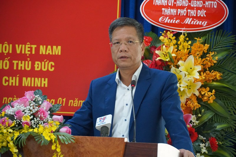 Phó Tổng Giám đốc BHXH Việt Nam Trần Đình Liệu phát biểu tại buổi lễ.